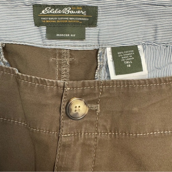Eddie Bauer Mercer Fit Khaki Shorts Plus Size 18 Tall Green-Brown Outdoor Casual - Picture 3 of 8